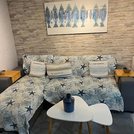 شقة Duplex 2 Proche Golf, Wifi, Richelieu Et Ile Des Loisirs Dans Quartier Calme Saint Martin
